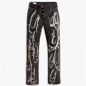 NWT Levi's x Barbie Ferreira 501 '90s Jeans